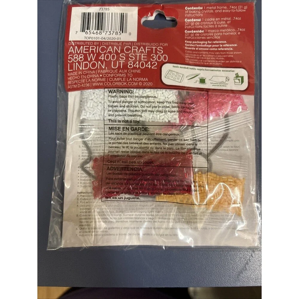 NEW Makit & Bakit Santa Christmas Ornament Kit/Stained Glass Sun Catcher